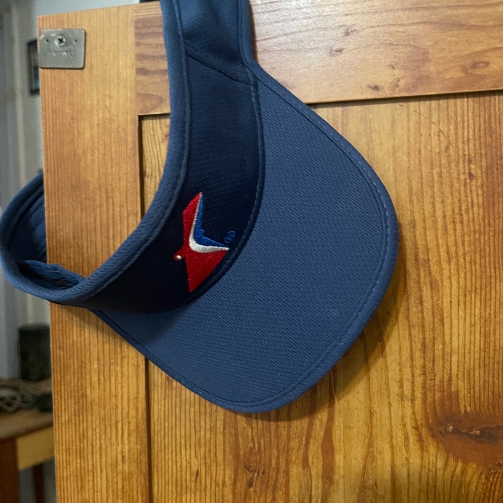 Elegant Navy Blue Visor with Red and White Accents